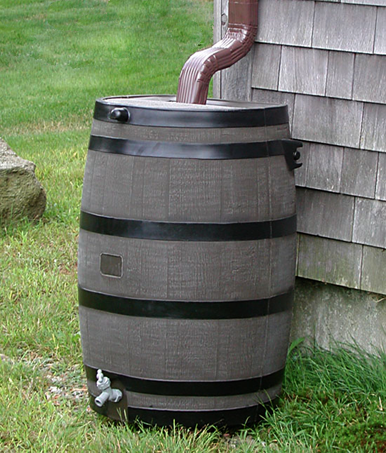 Wooden-Rain-Barrel1