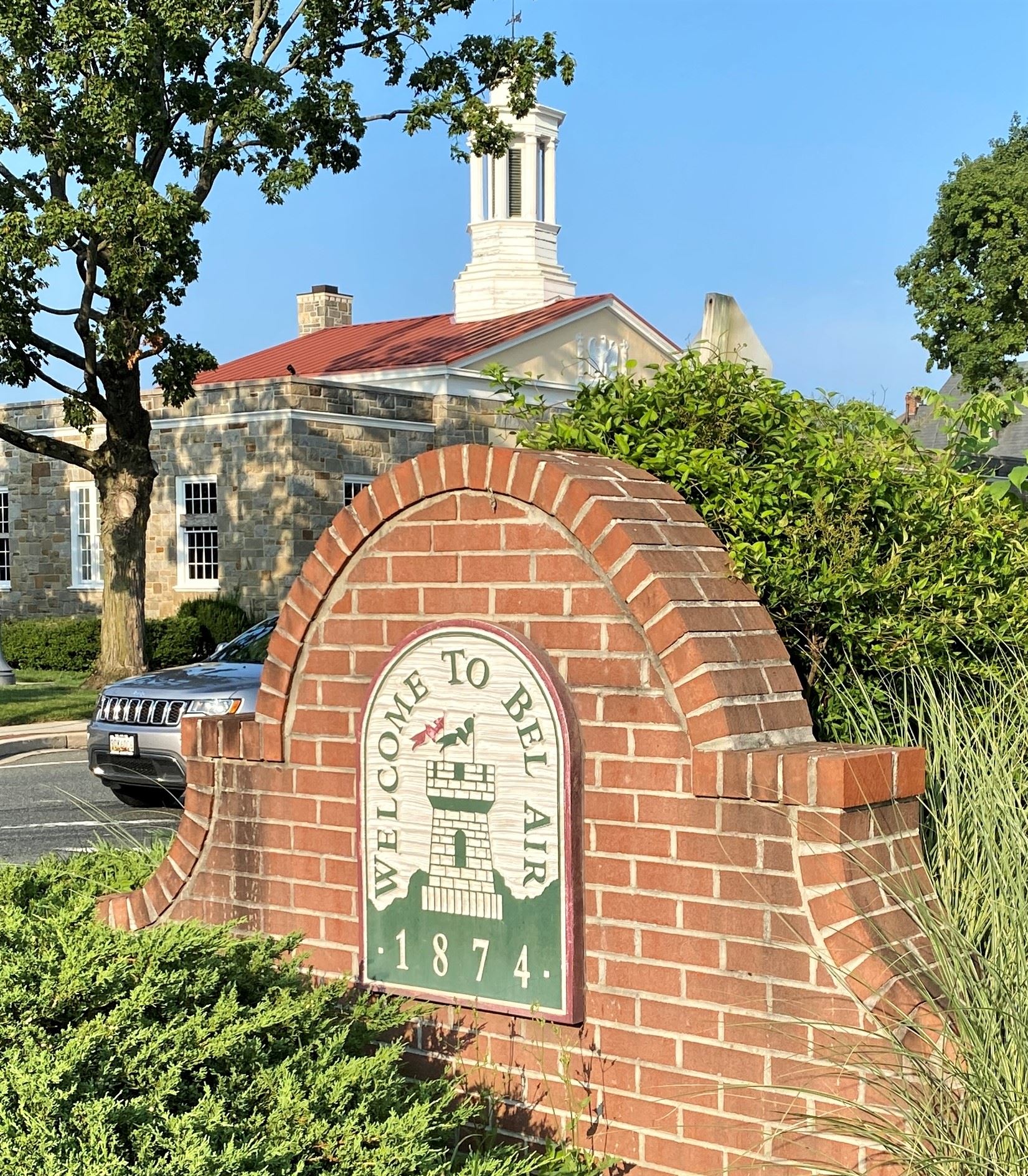 Photo of welcome sign at Main and Bond Street intersection in Bel Air, Maryland