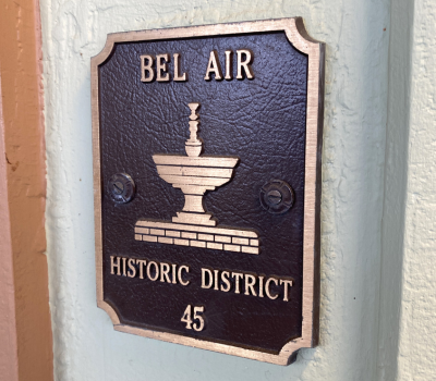 Plaque denoting a historically designated property in Bel Air